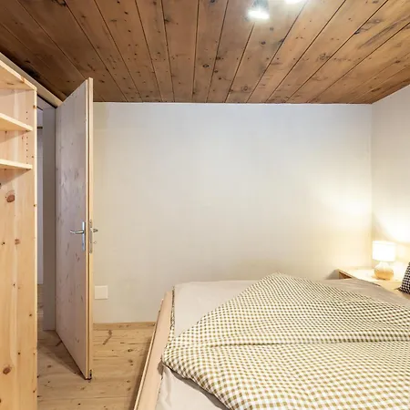 Zimmer Ustarea Spluga 2 *